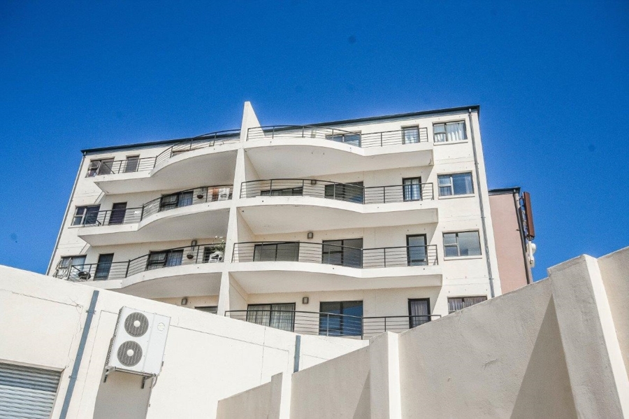 To Let 3 Bedroom Property for Rent in Parklands Western Cape